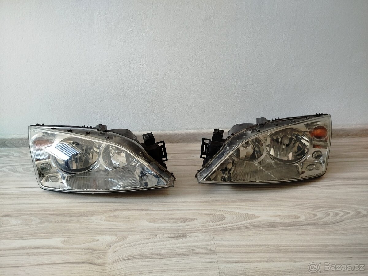 Ford Mondeo MK3 - přední světla