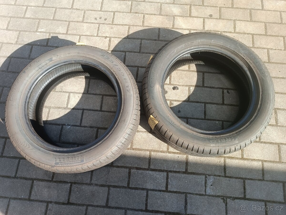158. 2x letní pneu 225/50 R17