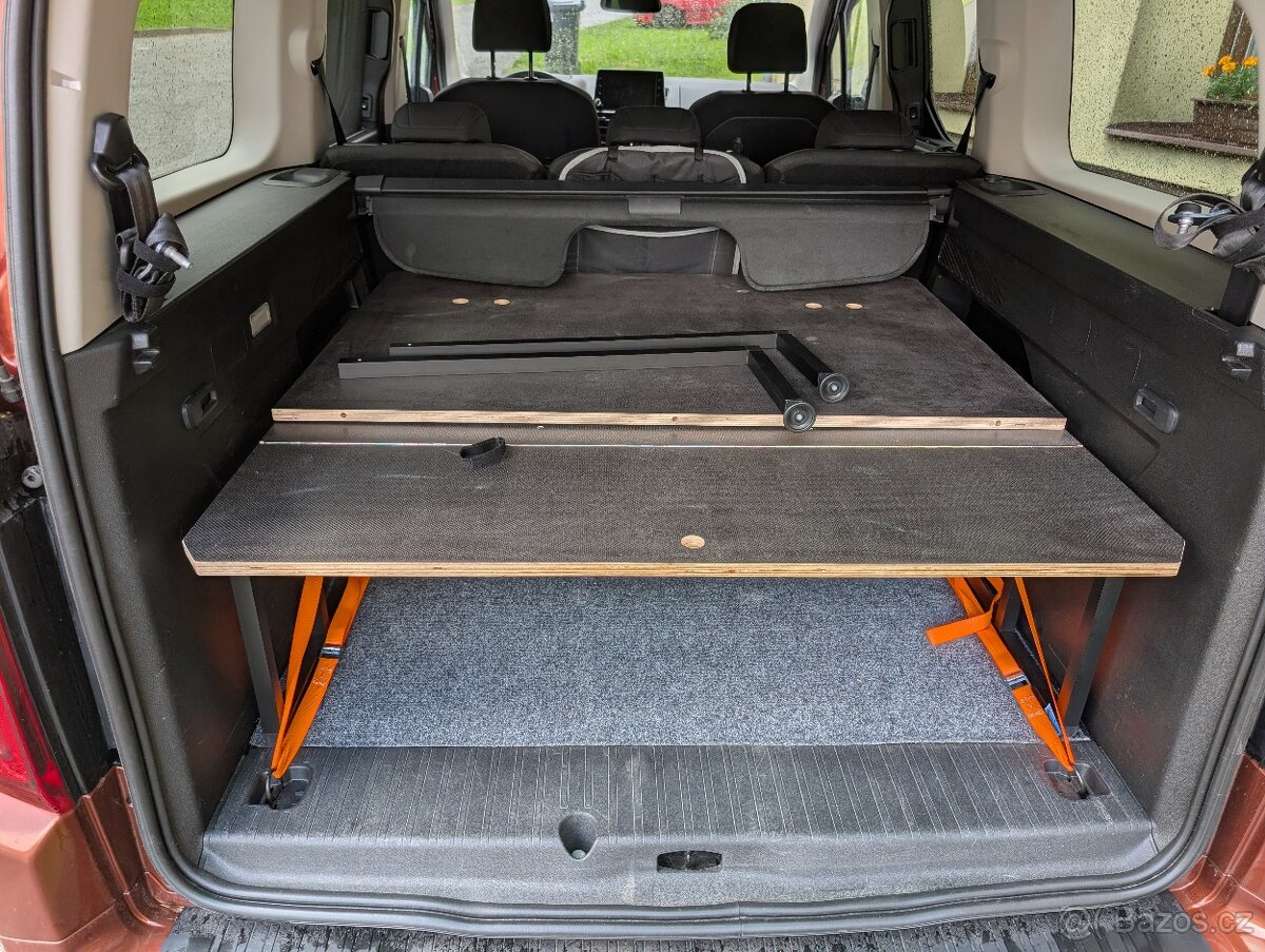 Spací kempingová vestavba - Berlingo, Combo, Rifter L2