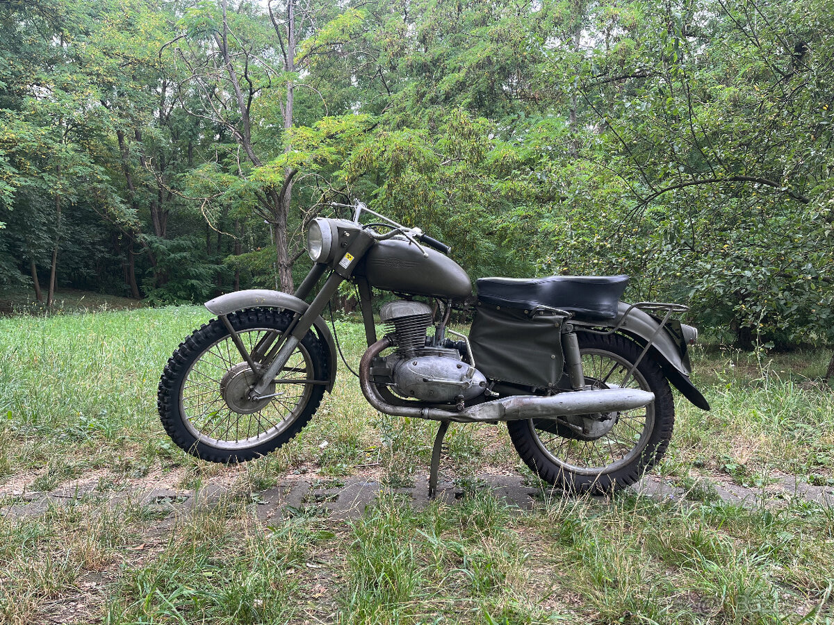 Jawa 250/579 Švéd (Libeňák) s TP