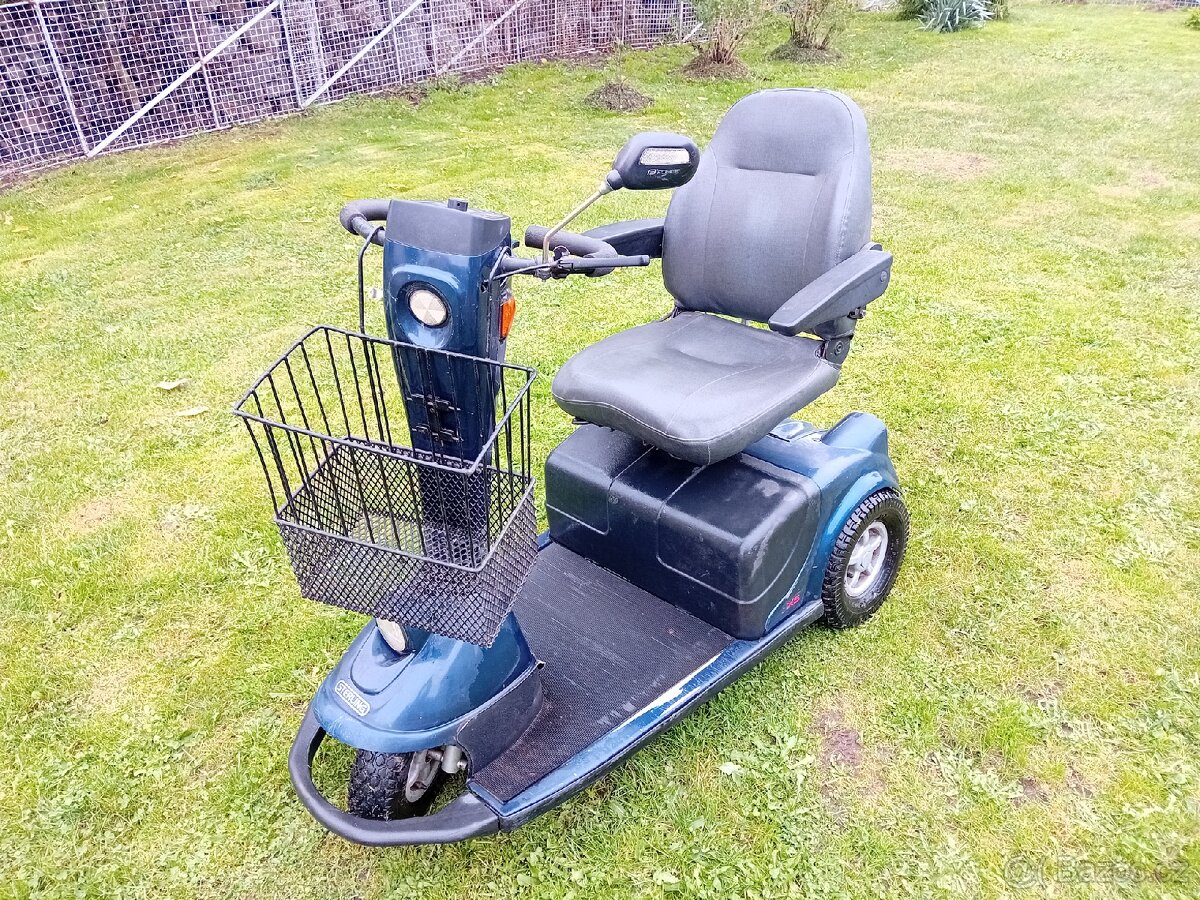 Elektrický tříkolkový vozík