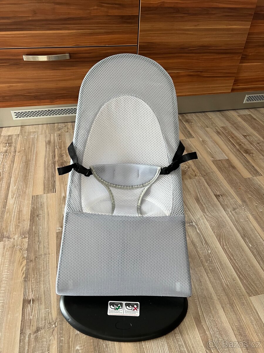 Houpátku ve stylu Babybjorn