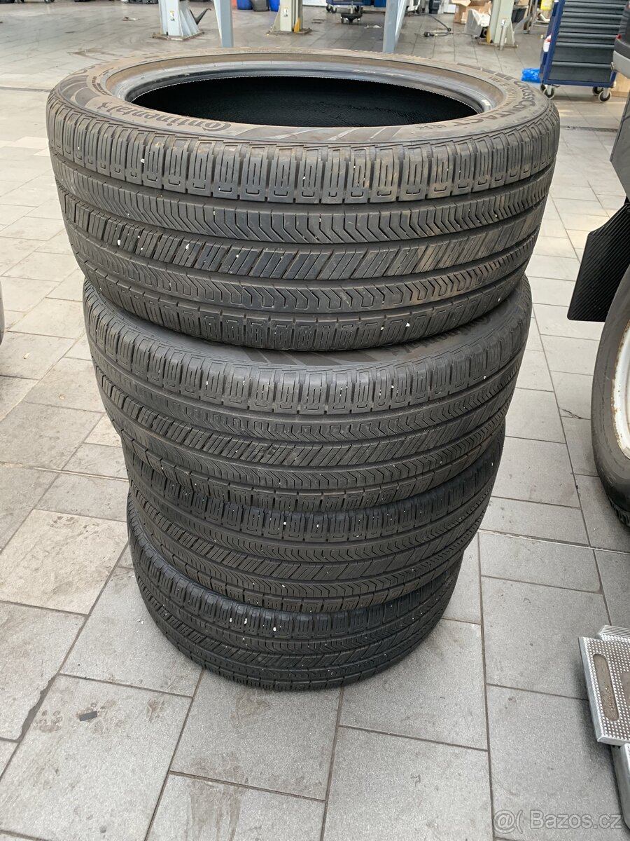 Continental CrossContact RX 275/45 R22