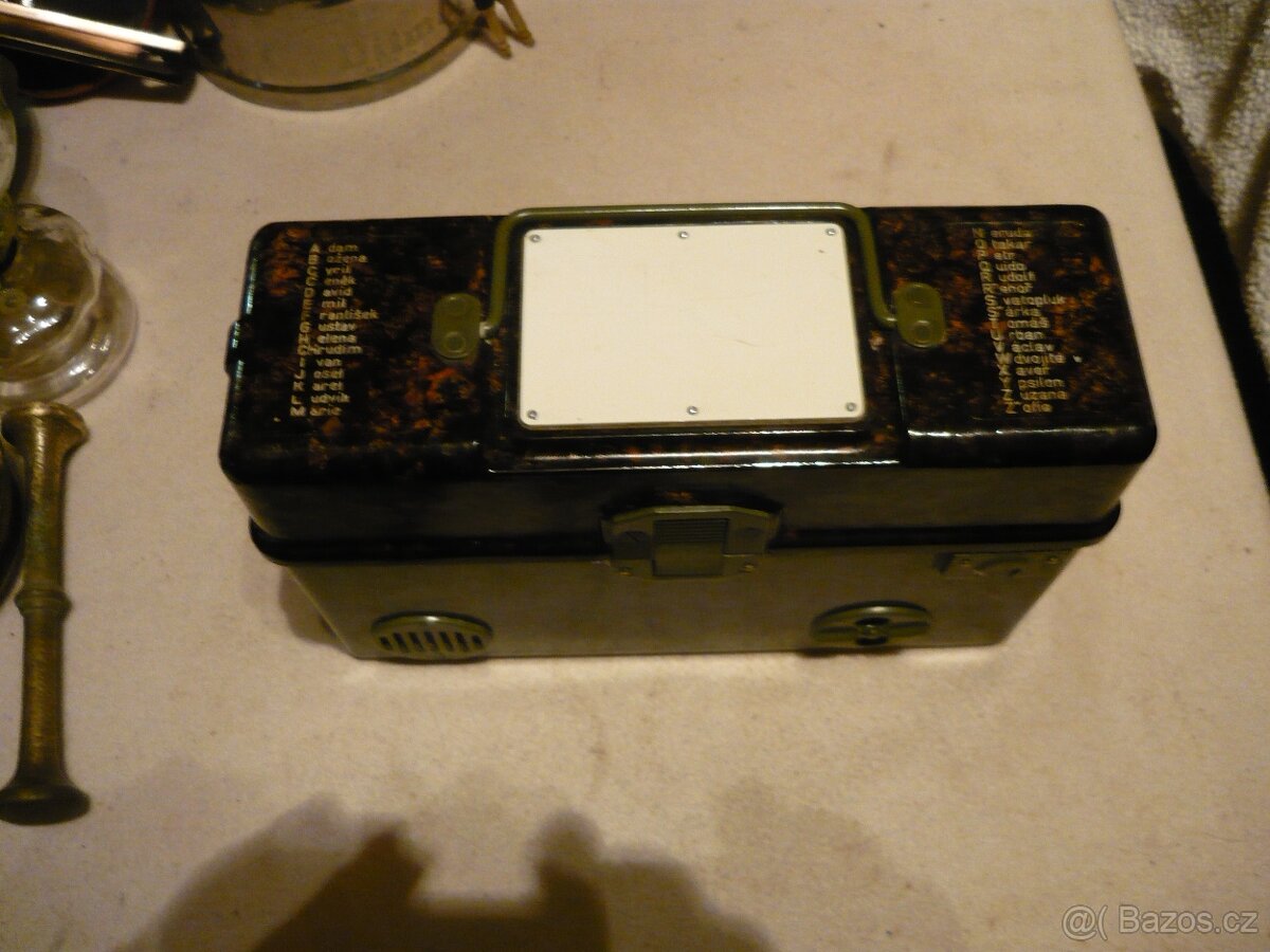 Polní telefon TP-25
