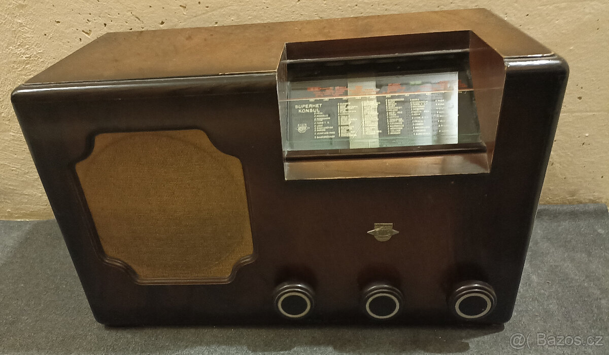 Staré rádio Empo Konsul