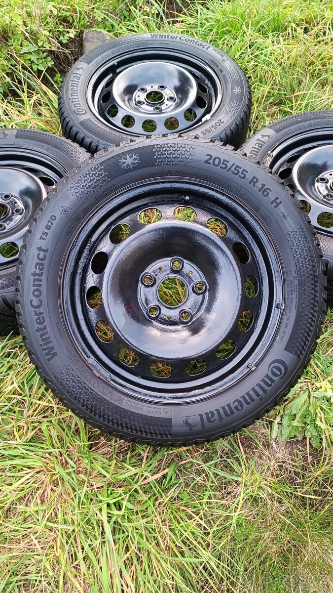 Zimní kola Škoda Octavia 3, 5x112 R16, 205/55 R16, DOT 3522
