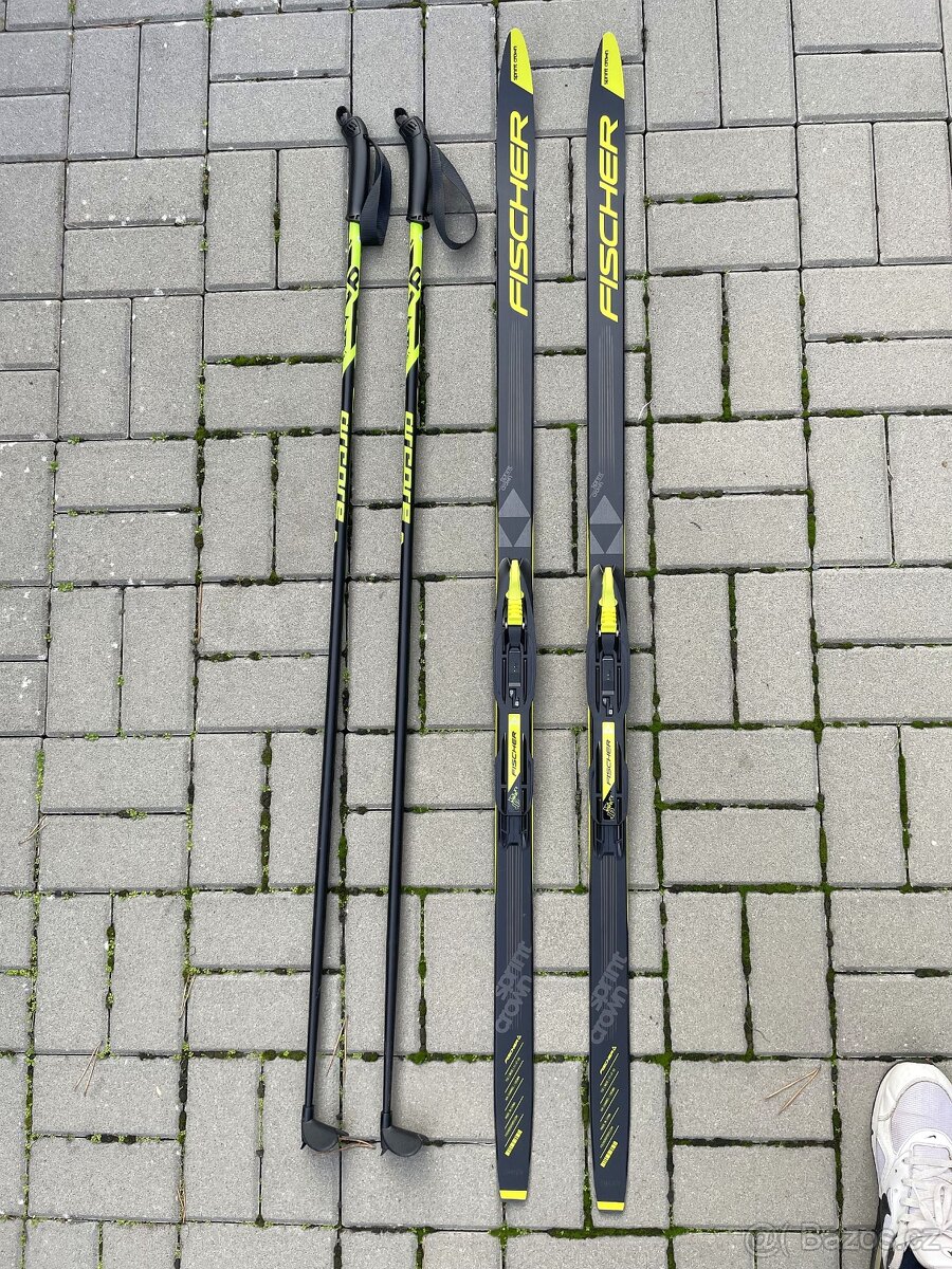 FISCHER Sprint Crown + vázání, boty FISCHER, hůlky