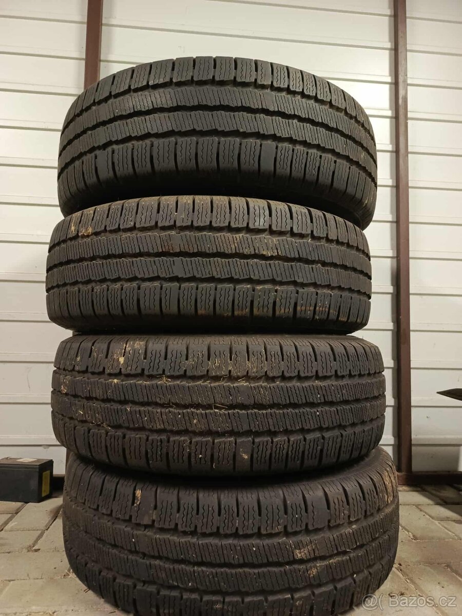 Zimní pneumatiky s disky 205/65 R 16