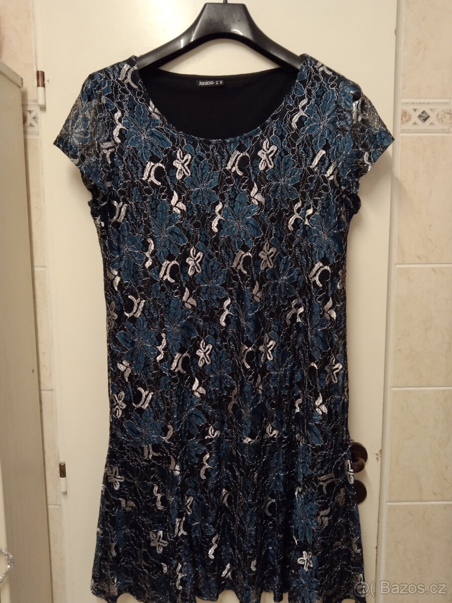 Janina společenské šaty velikost 48.
