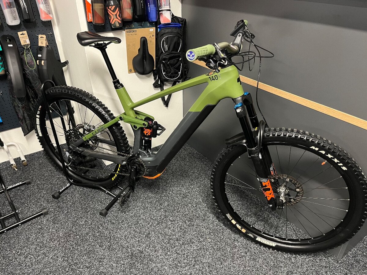 CUBE Stereo Hybrid 140HPC TM 750 vel.XL 2022 1869KM KARBON