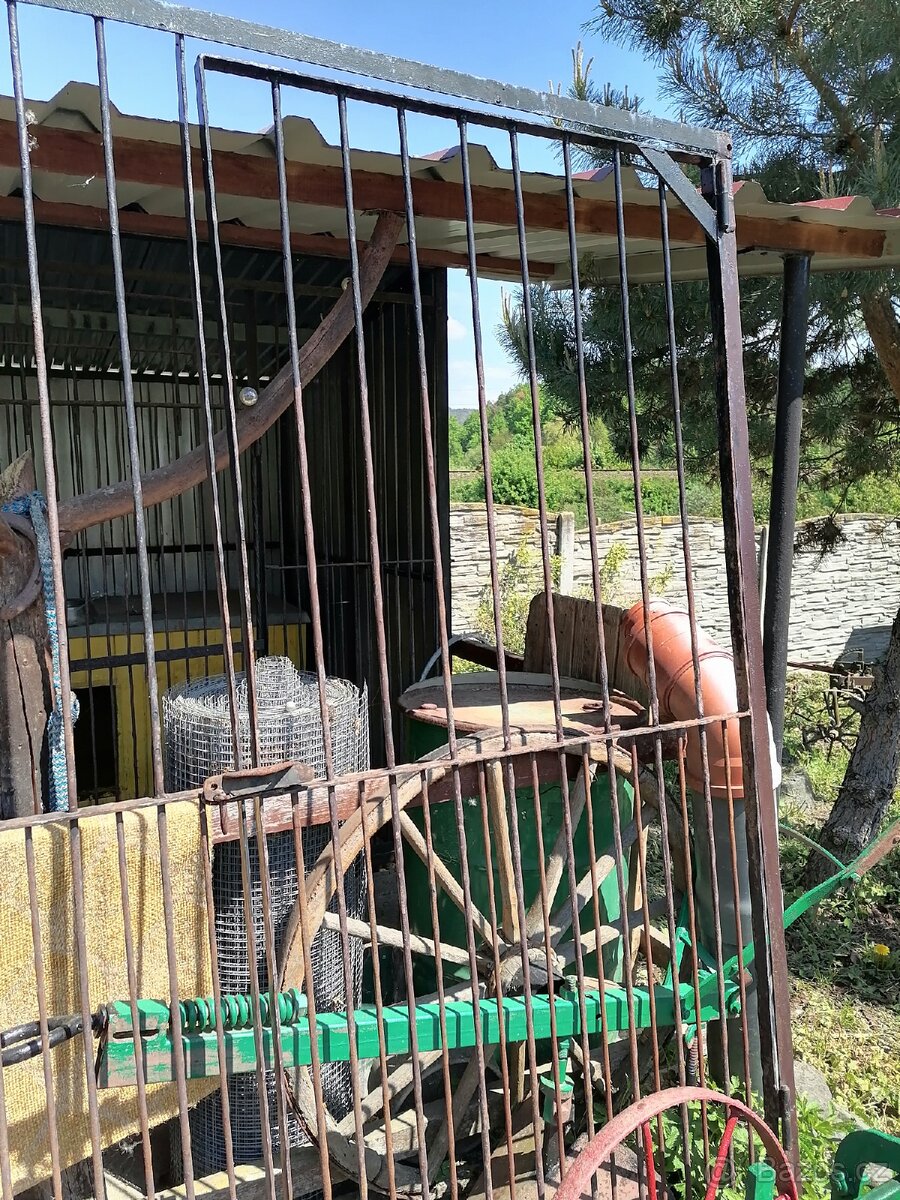 Box pro psy, Rámy na volieru.