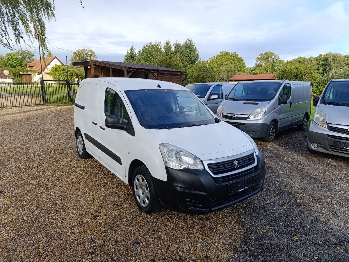 Peugeot Partner 1.6 HDi navigace