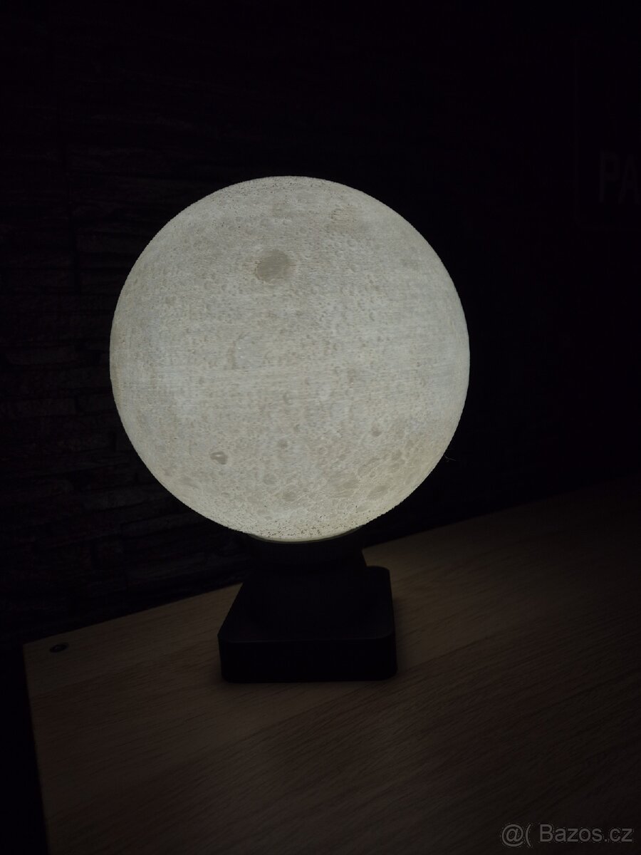 MoonLamp