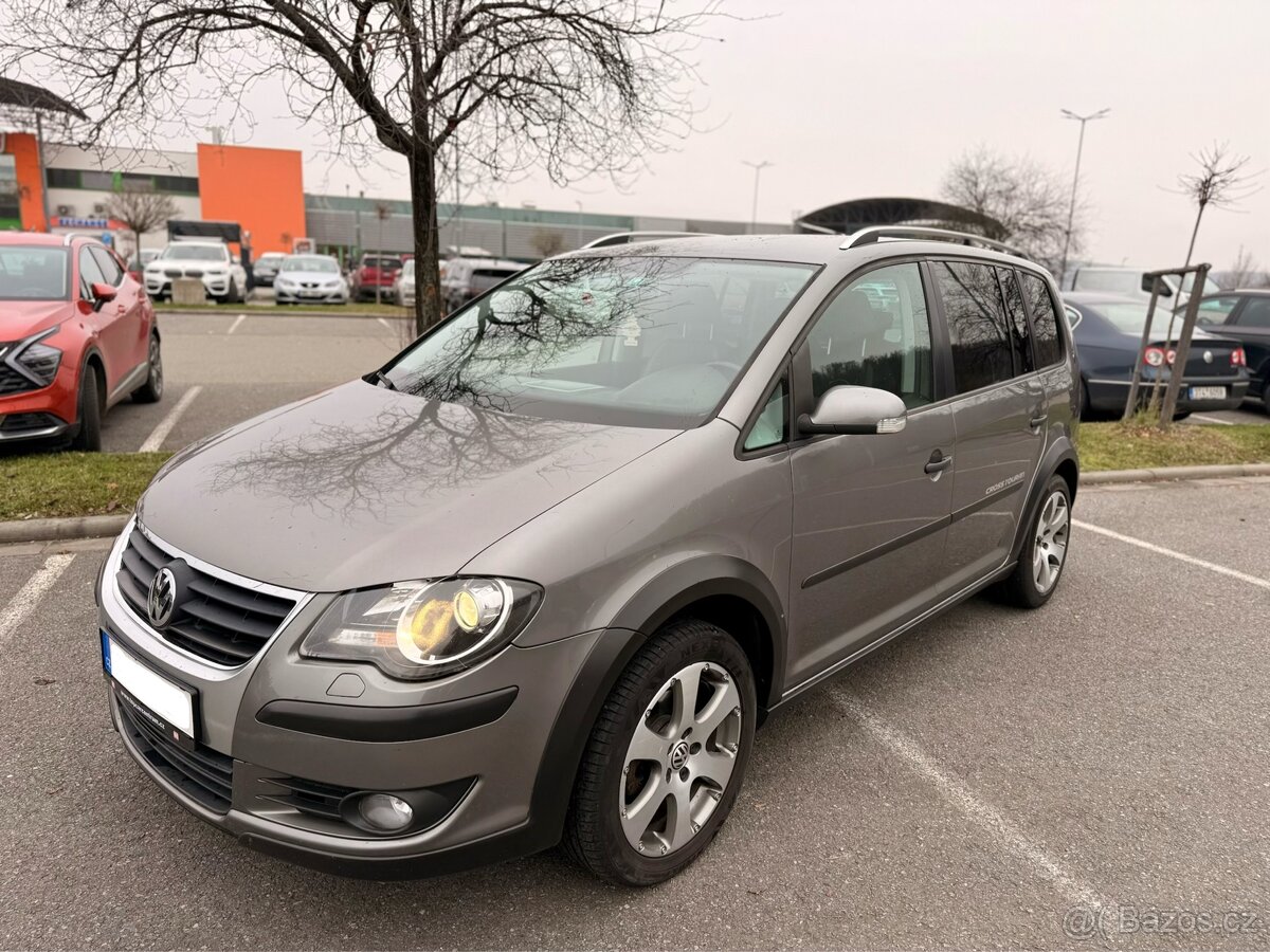 VW Touran Cross 1,4i / R.v.2009 / 103kw