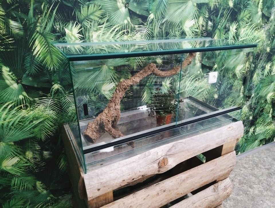 Terárium 100x40x40 cm se šoupacími dvířky