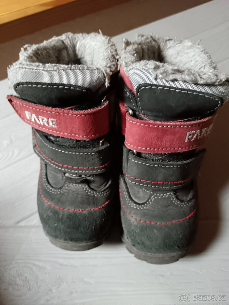 Prodám zimní boty Fare vel.24