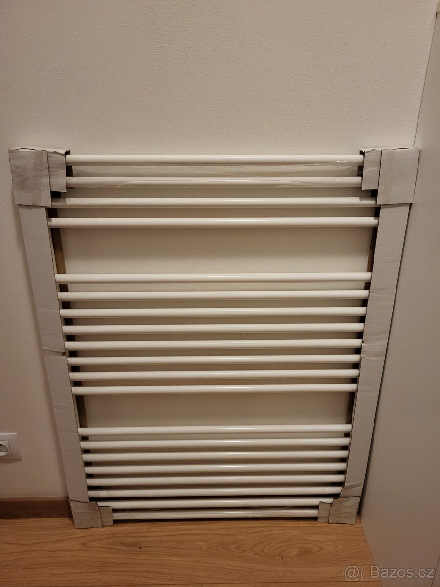 Koupelnový radiátor Thermal KD 750/ 960 rovný