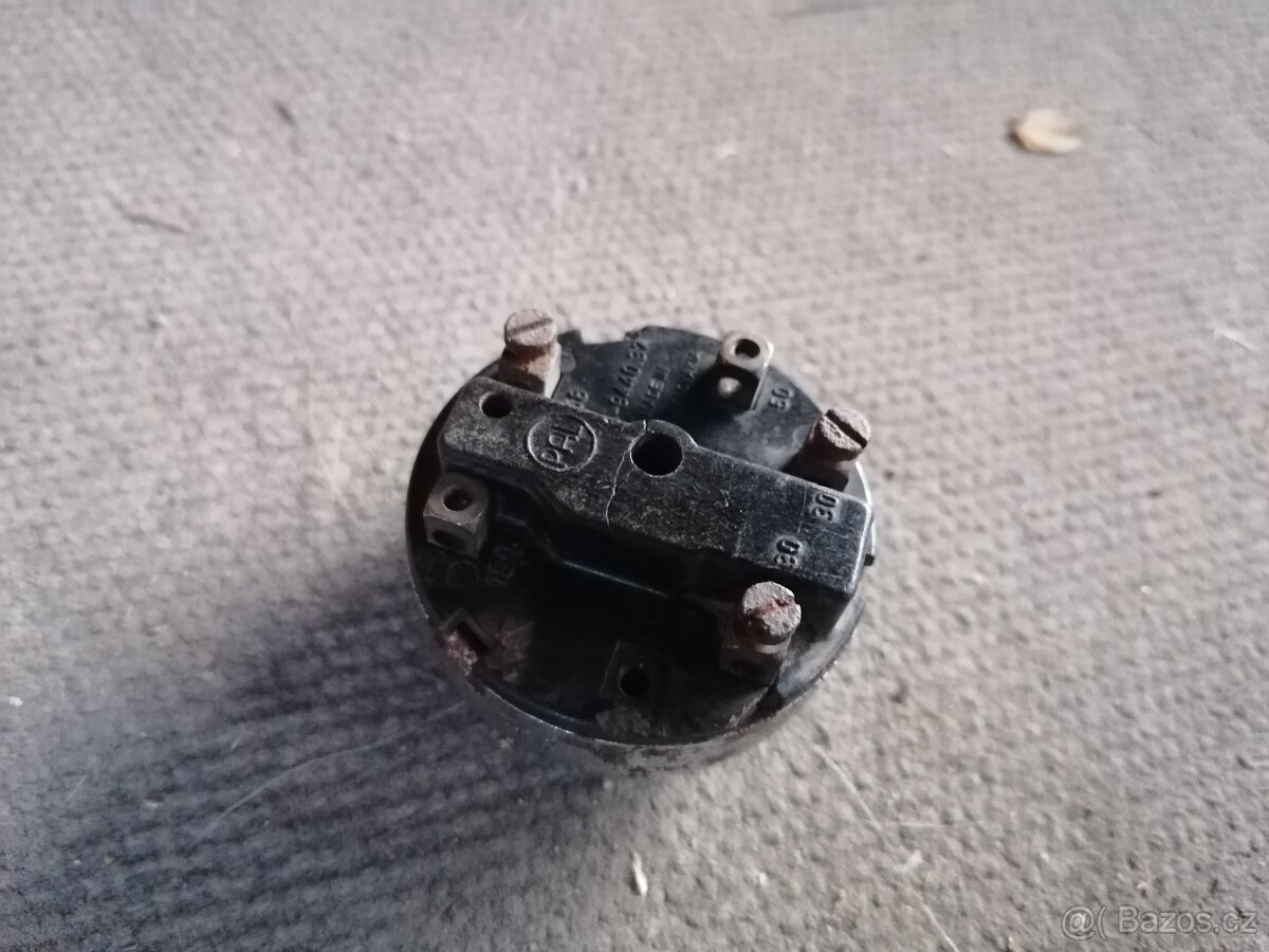 Spínacia skrinka na Tatran 125, Manet 100, CZ 175