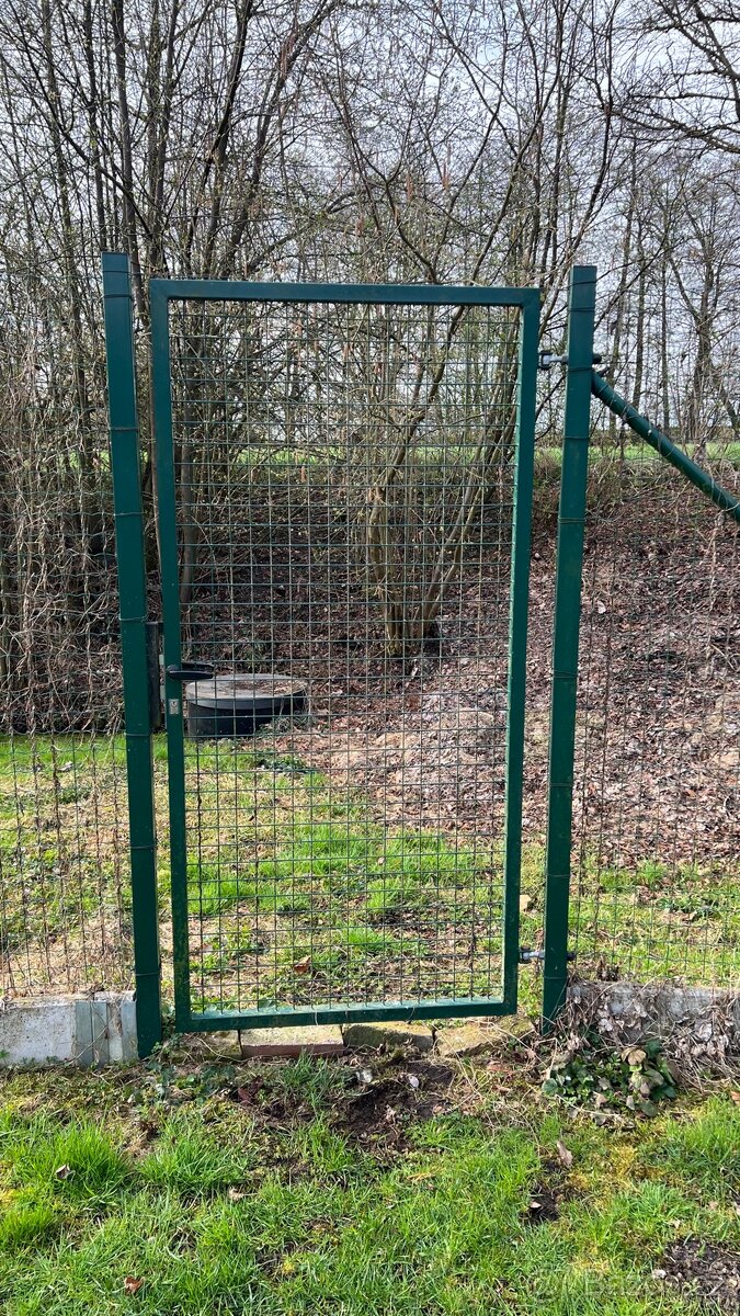 Zahradní branka , vstupní brána , zahradní vrátka