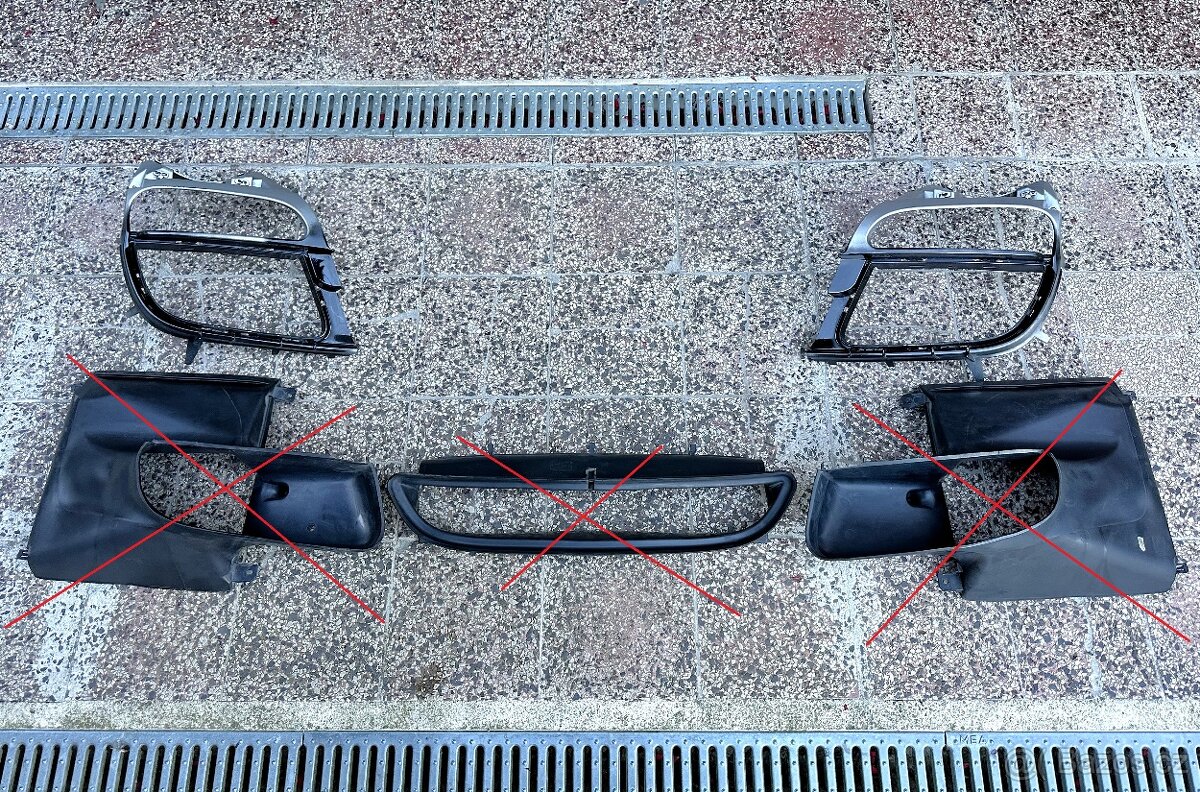 PORSCHE 911 typ 997- držáky svetlometu