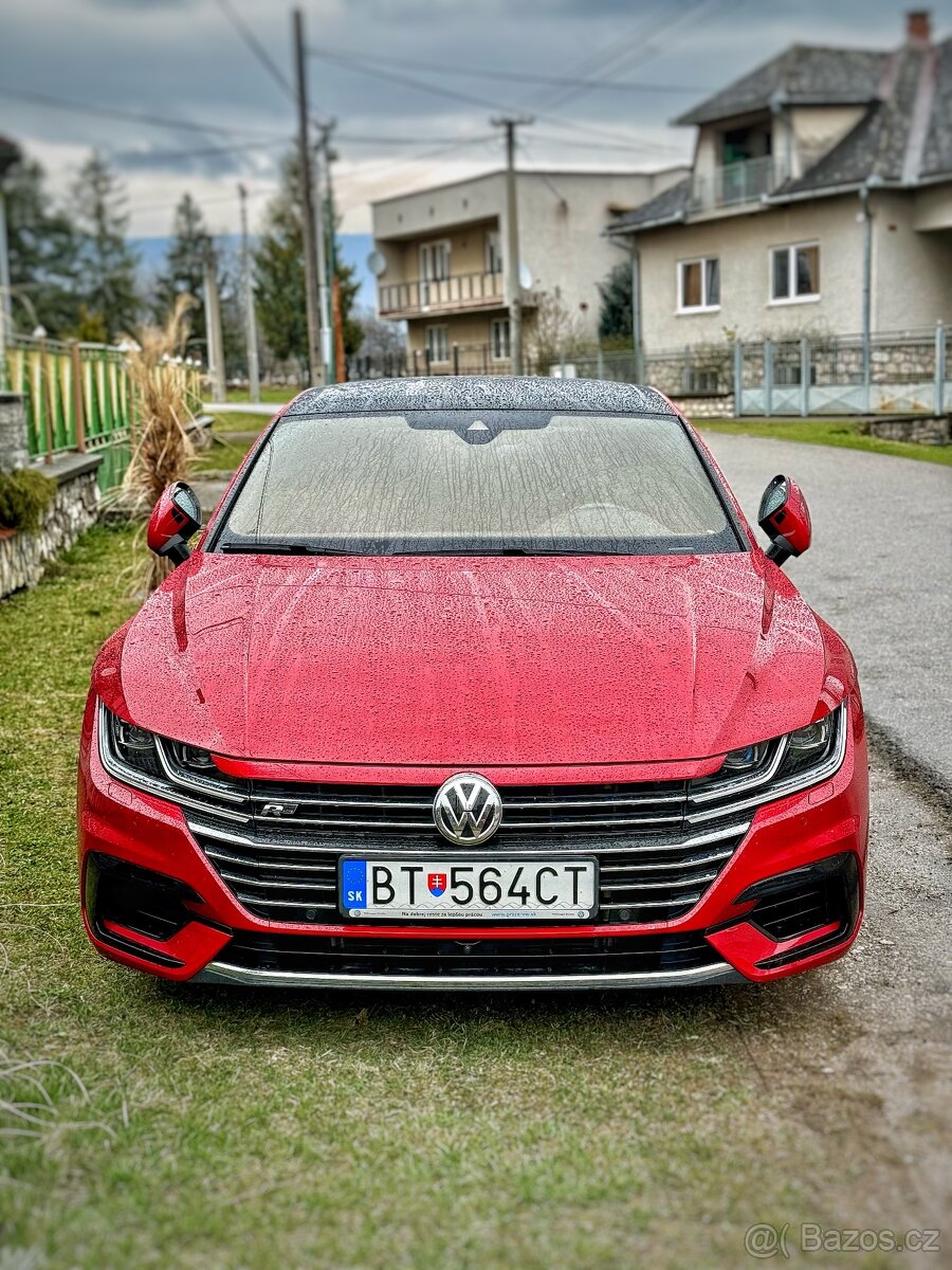 Volkswagen Arteon 2.0 TSI 206kw R-Line 4Motion DSG-41,500 km