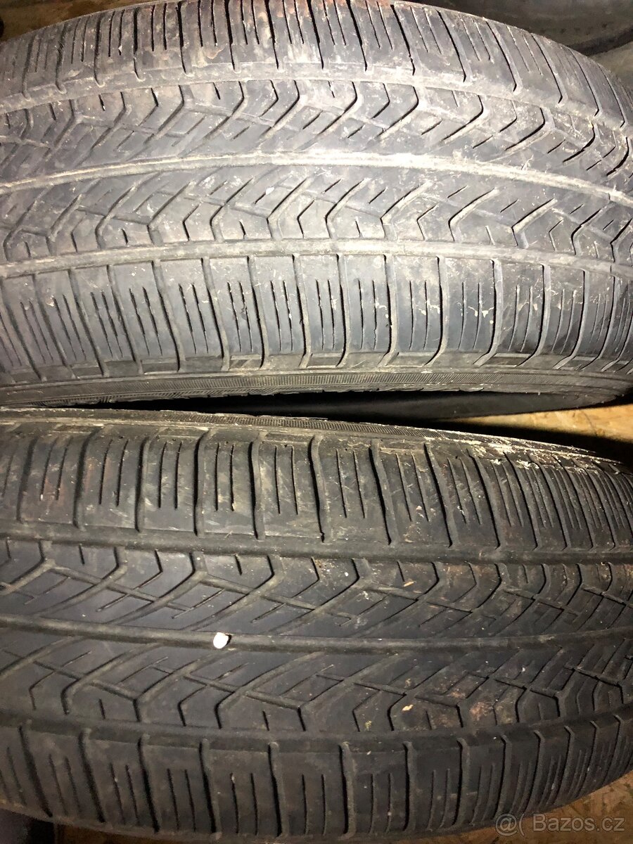 Letni pneu 225/60r17
