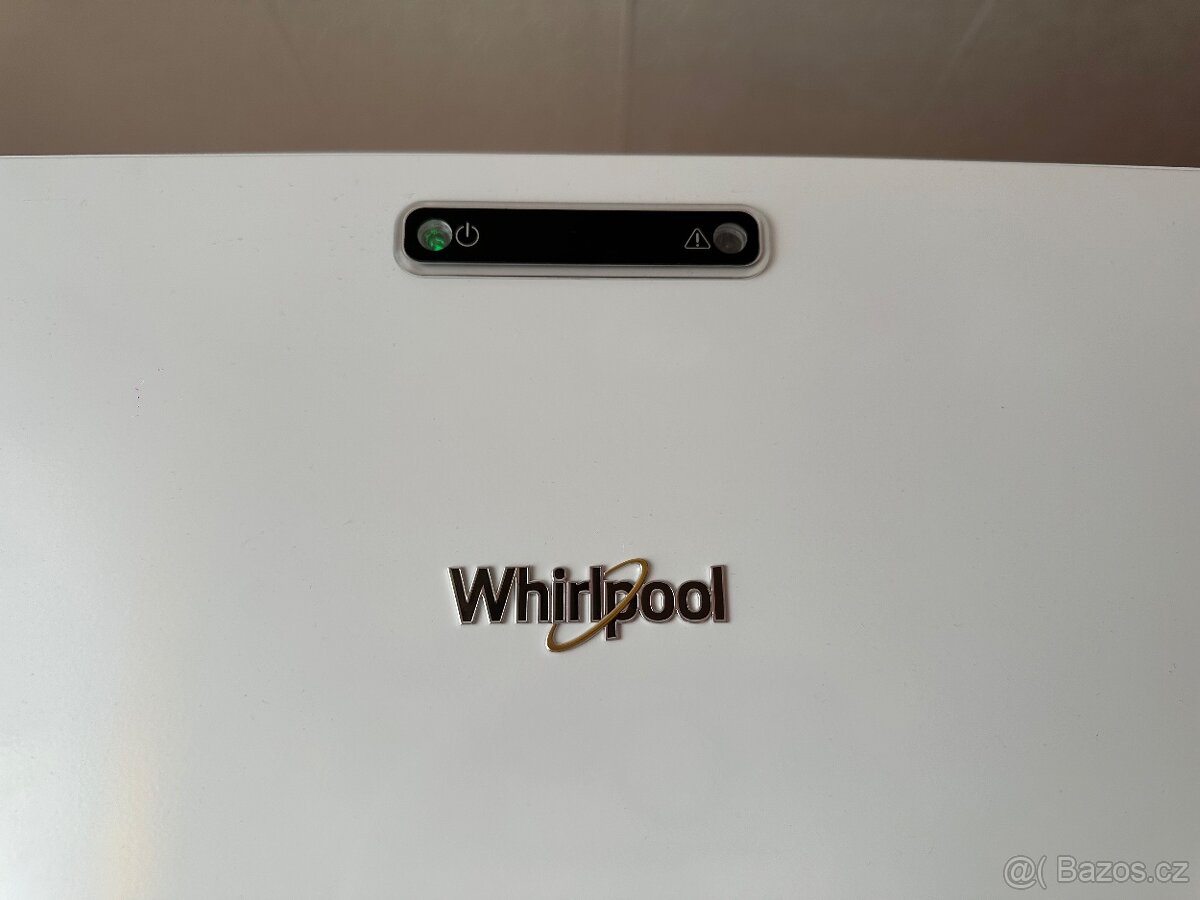 Mrazák / mrazničku Whirlpool UW8 F2Y WBI F 2 bílá