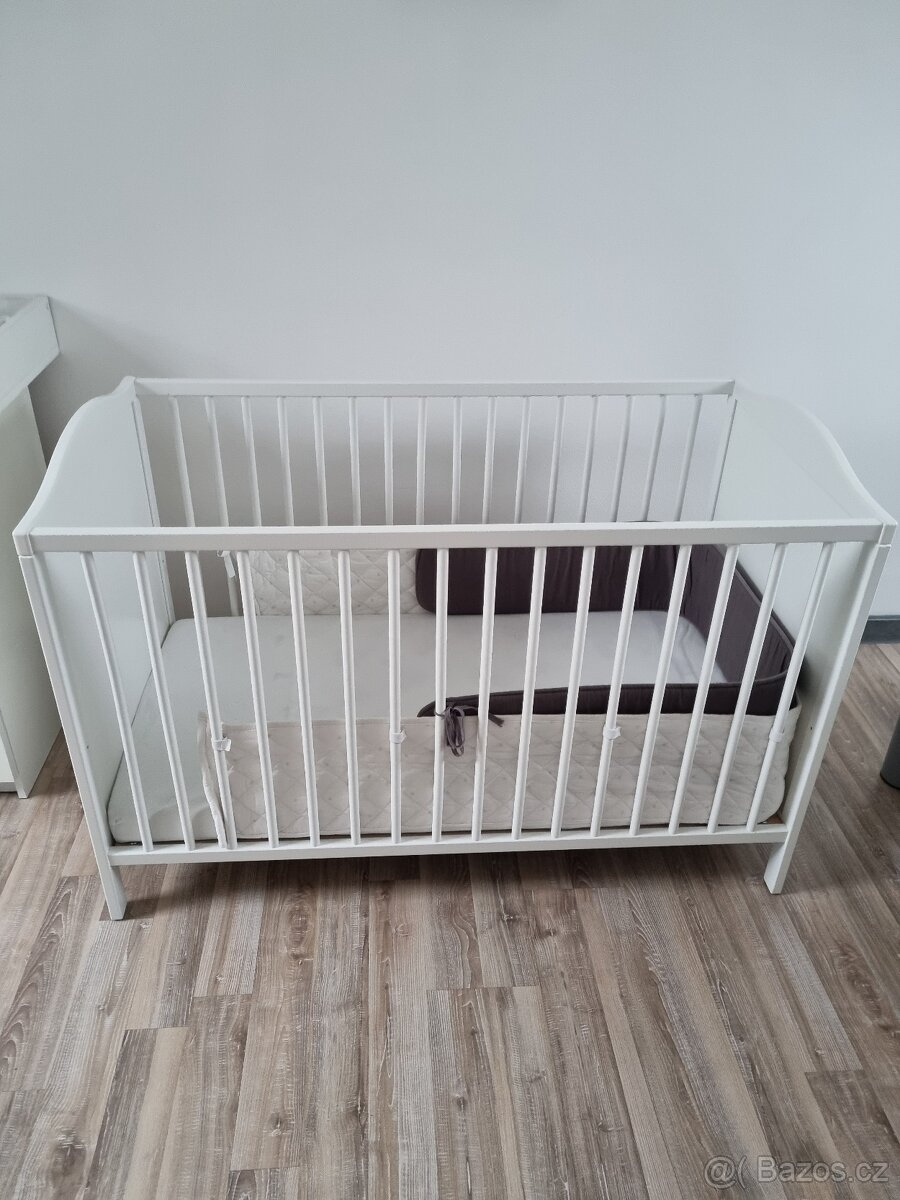 Prodám postýlku Ikea 60x120