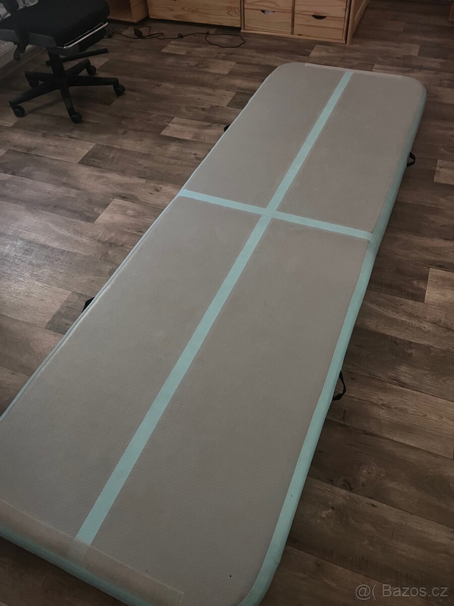 Airtrack