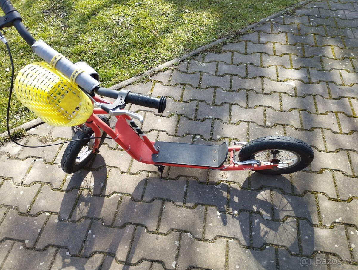 Koloběžka Yedoo