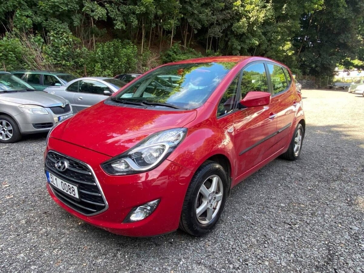 Hyundai IX20 1.4i 66kW klima tažné 185tkm 2015 ČR