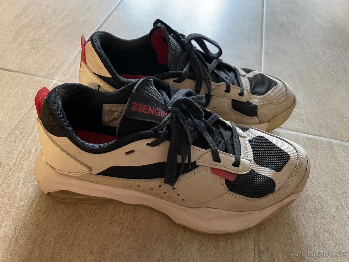 Tenisky Nike Air Jordan vel 39