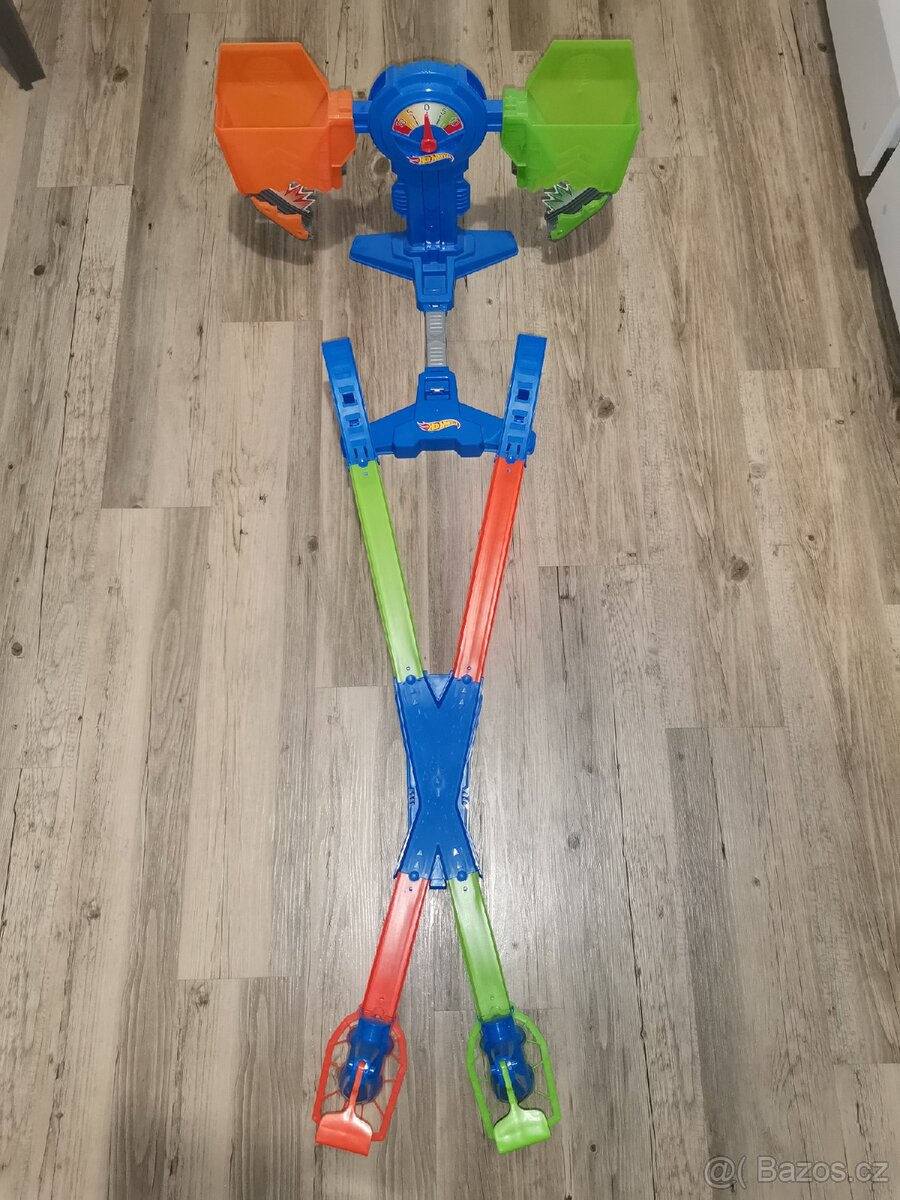 Hot wheels dráha