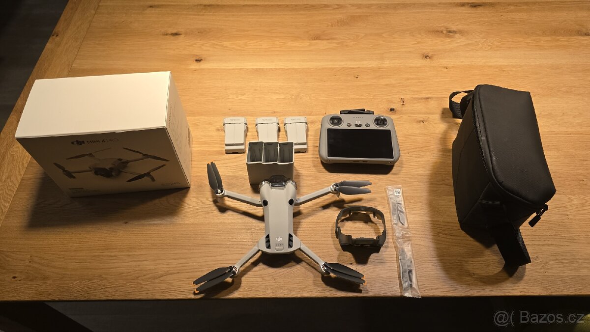 DJI MINI 4 PRO FLY MORE COMBO ( DJI RC 2)