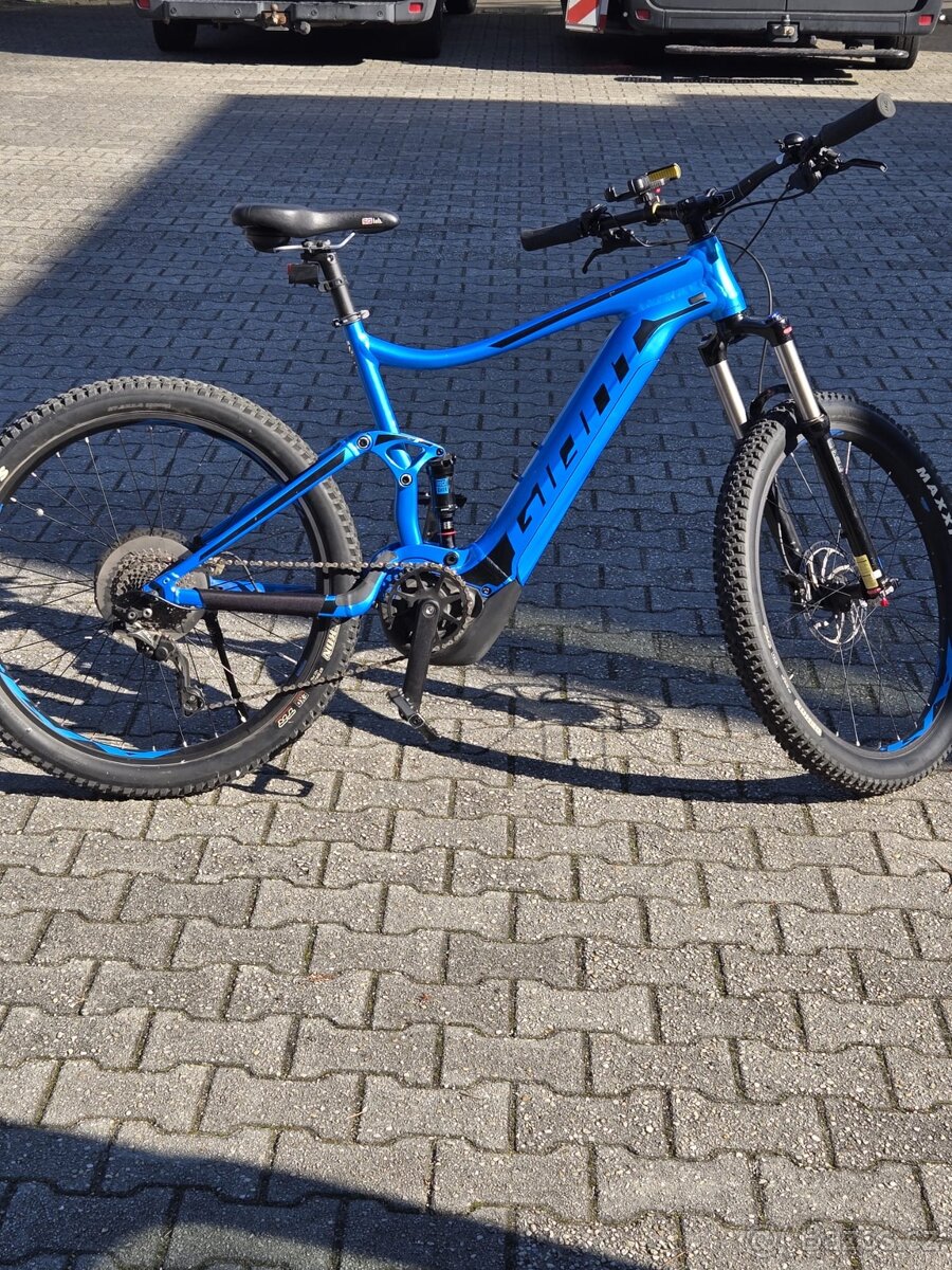 Prodám Elektrokolo Giant