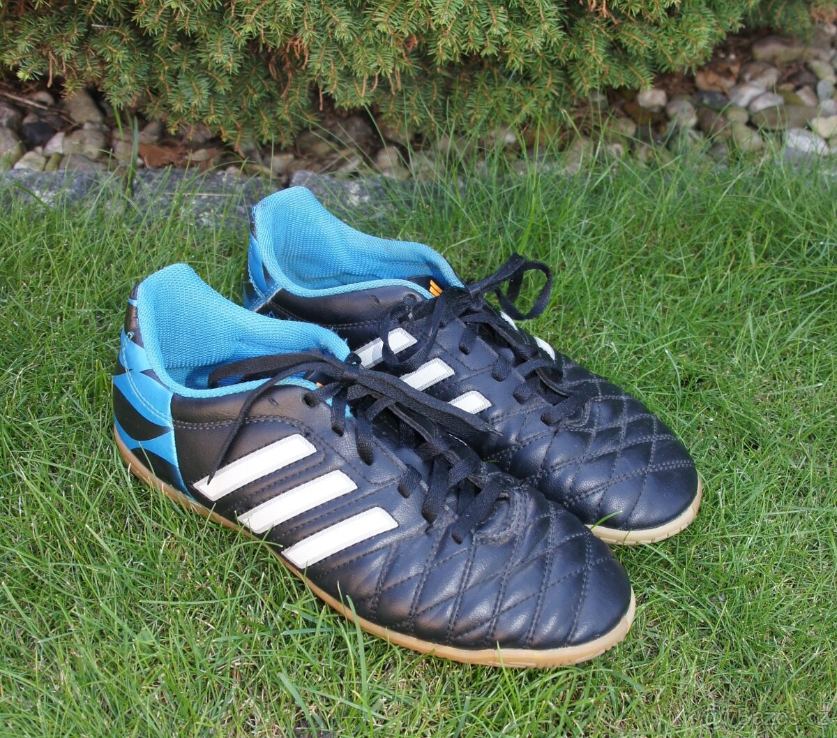 Černé sálovky Adidas - vel. 37 1/2