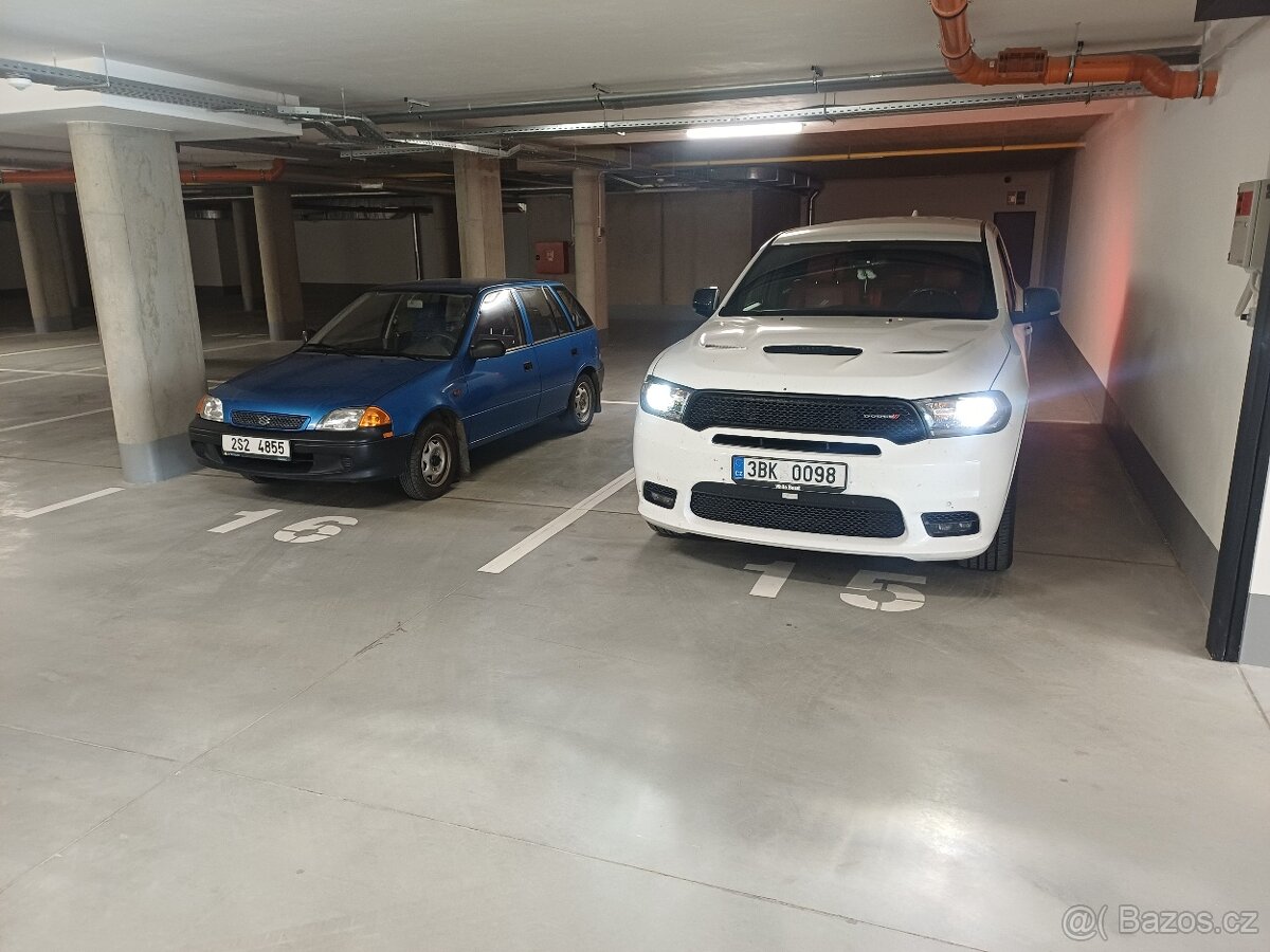 2 parkovací místa