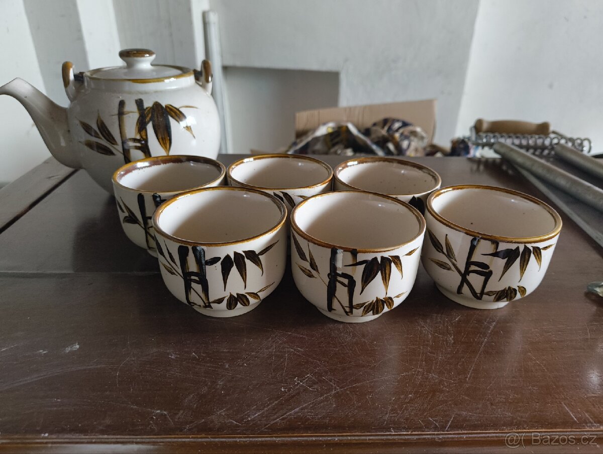 Čajová souprava s motivem bambusu