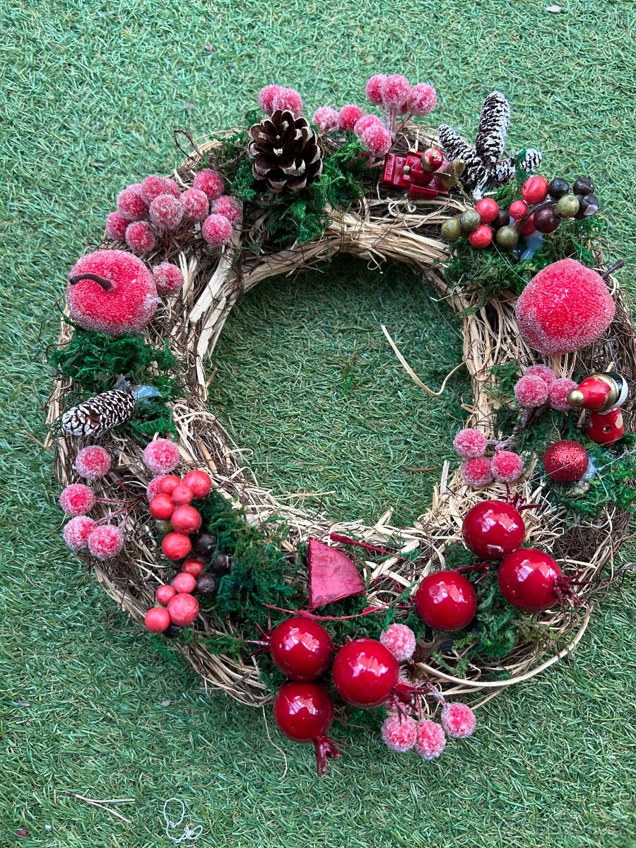 Vánoční věnec na dveře