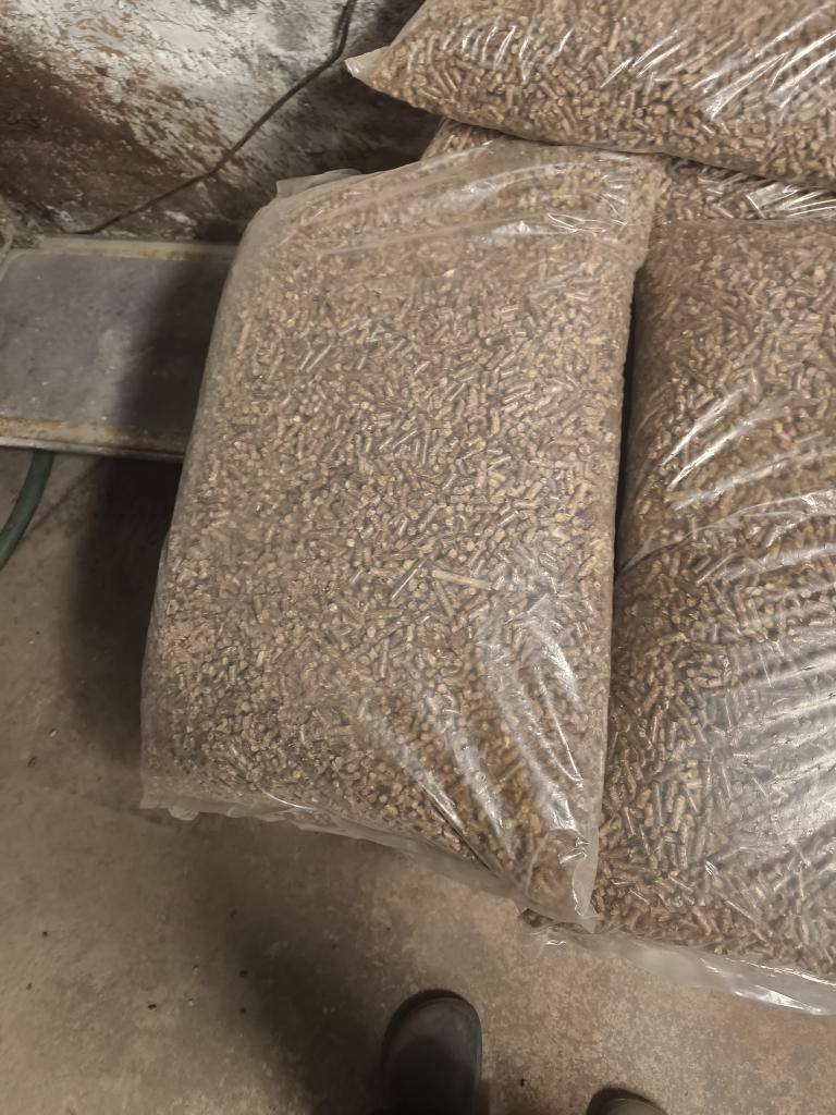 Prodám peletky 7,20 Kč / 1kg