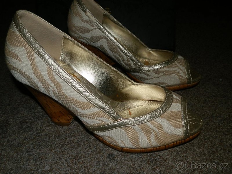 Dámské botky vel.37