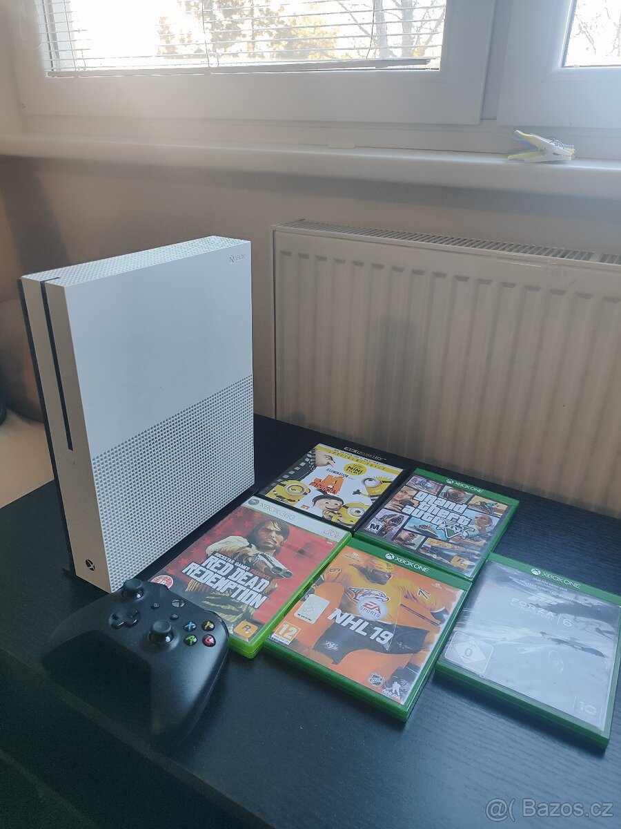 Prodám Xbox One 500GB + 5 her na CD