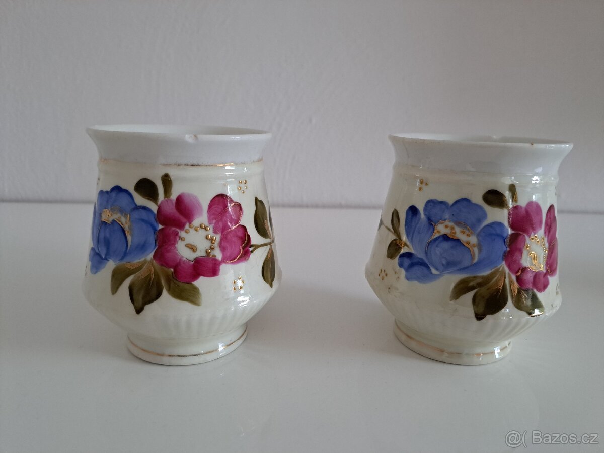 Starožitné hrnečky - mušlák