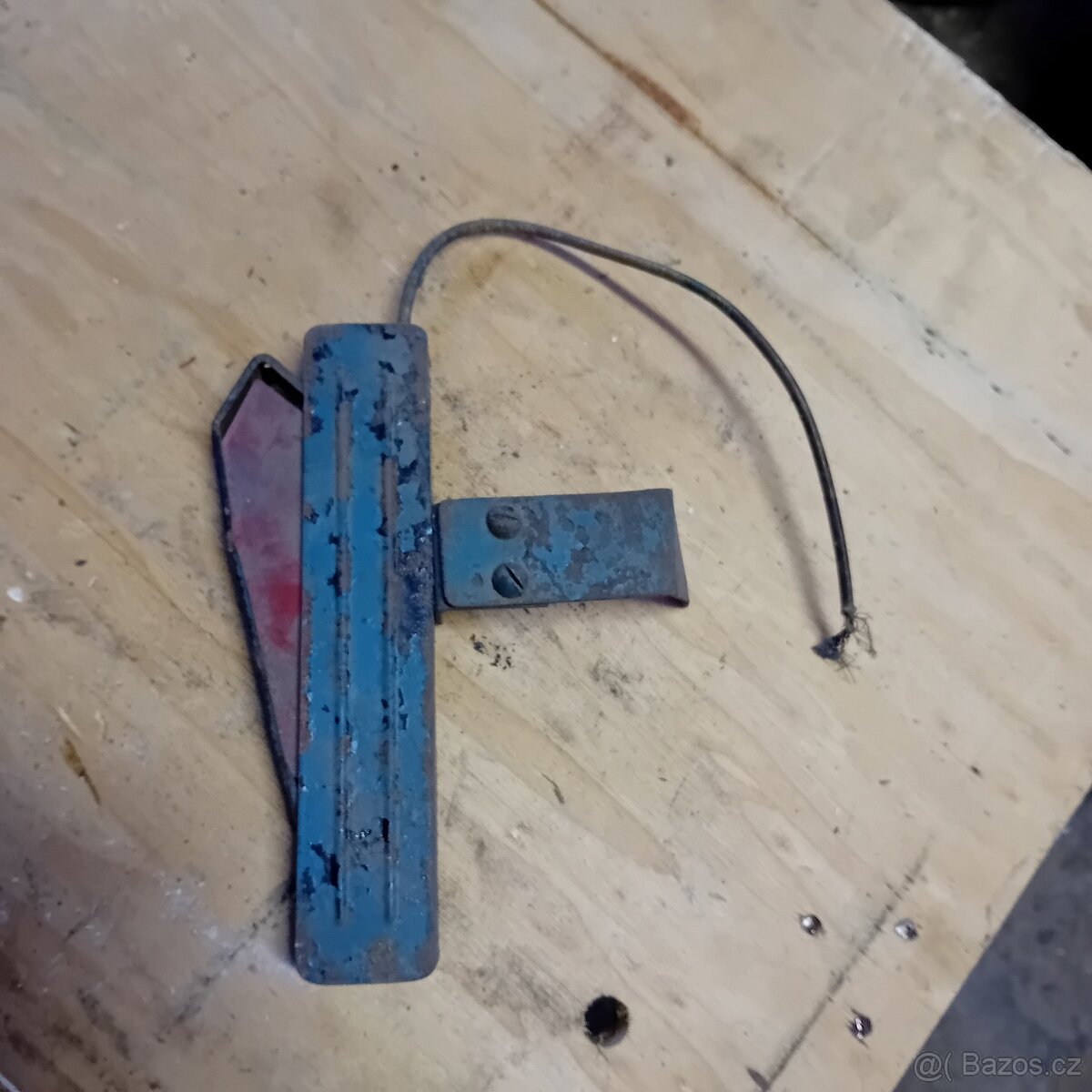 Blikač veterán škoda tatra Praga zbrojovka wikov