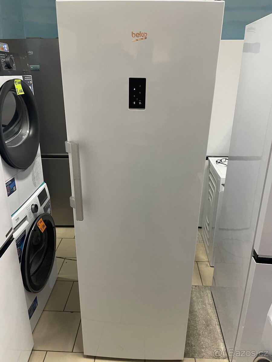 Zánovní chladnička Beko B3RMLNE444HW1