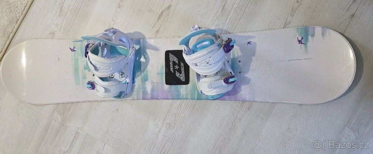 Snowboard 128 zn. Gravity vč. vázání