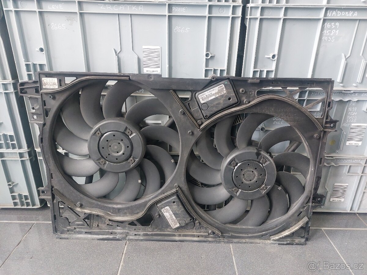 VW Phaeton 3D - sahara, větrák chladiče