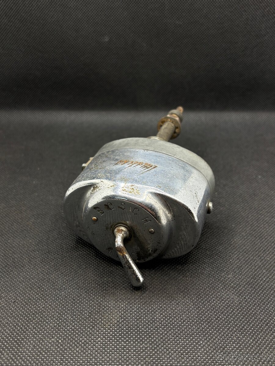 Bosch motorek stěrače na veteran