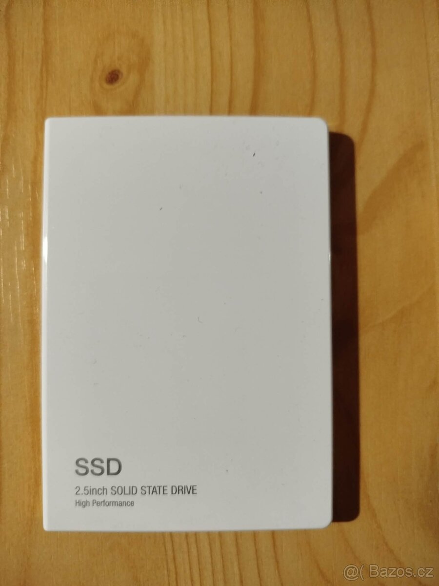 SSD disky 128/128/240/240/500gb