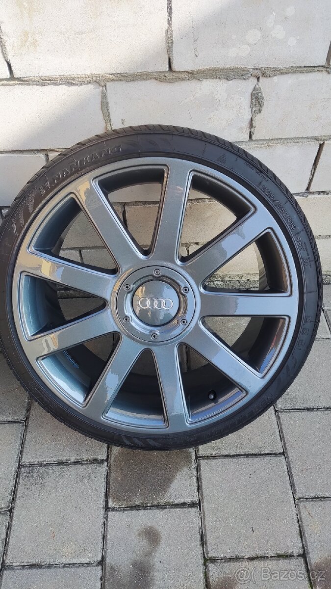Audi r19 rs4 b5